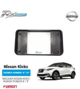 Moldura Padrão Pioneer 8'' e 9" Nissan Kicks - (Black Piano c/ friso Prata) e (Preta c/ friso Prata)